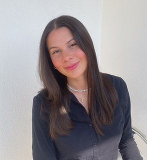 Bild zu Nadine